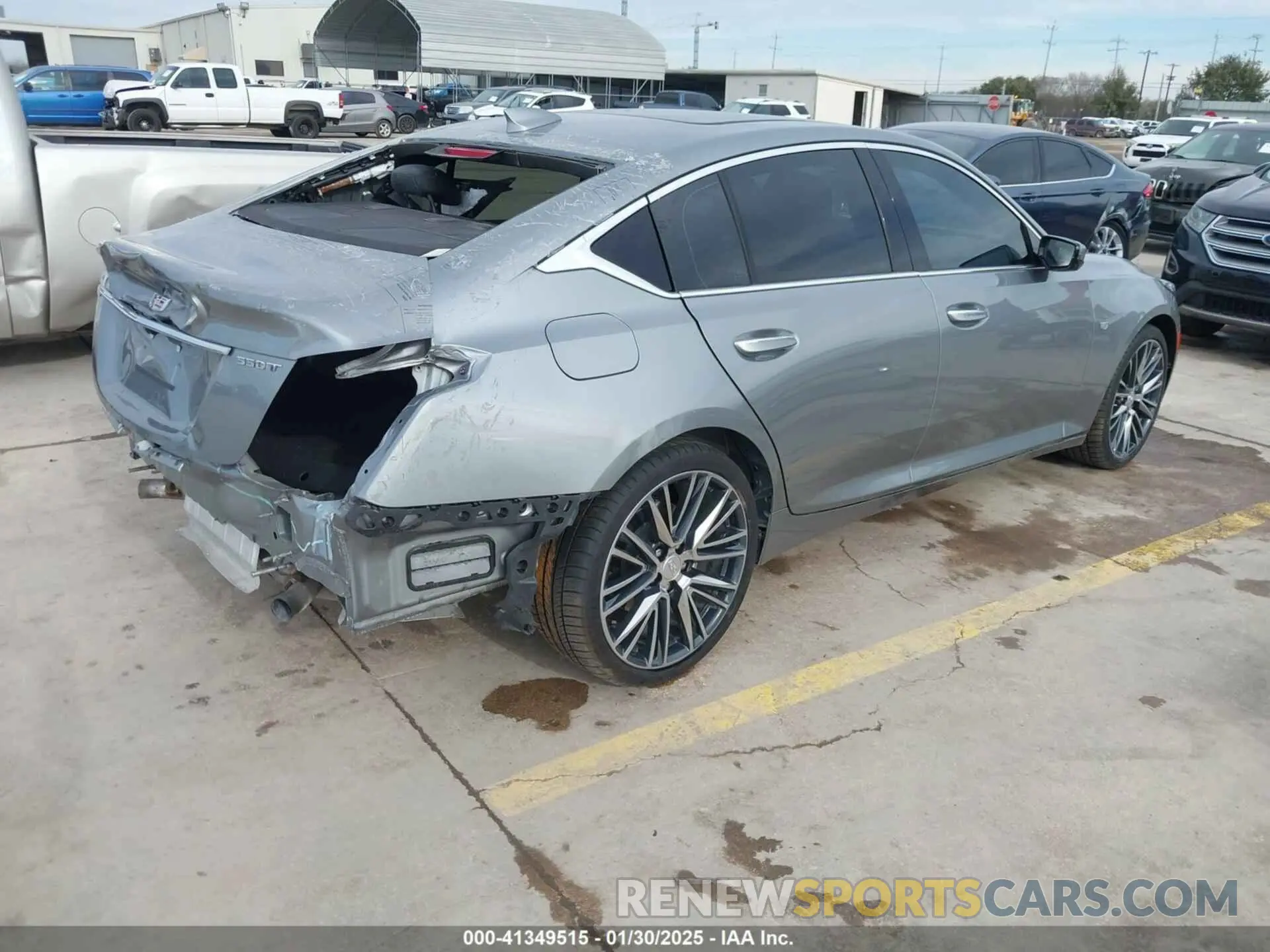 4 fotografías del automóvil dañado 1G6DN5RW3R0104943 CADILLAC CT5 2024