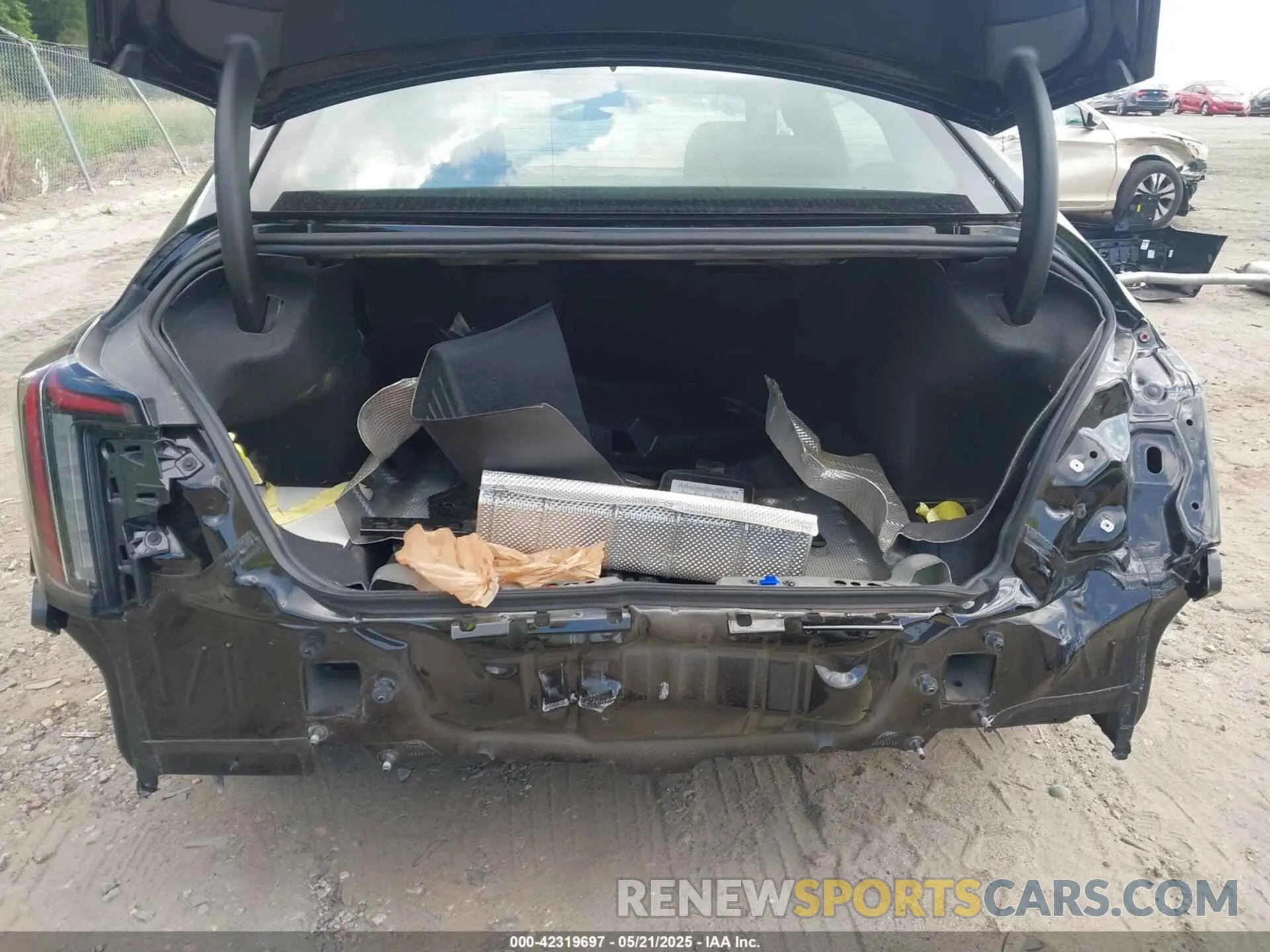 6 fotografías del automóvil dañado 1G6DP5RK3R0127081 CADILLAC CT5 2024