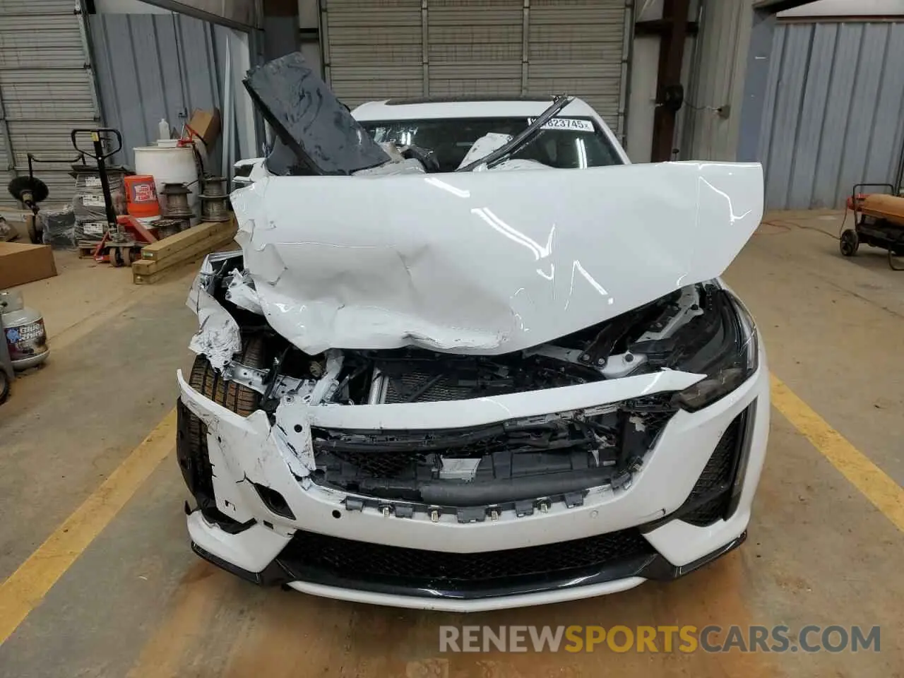 5 fotografías del automóvil dañado 1G6DP5RK9R0108857 CADILLAC CT5 2024