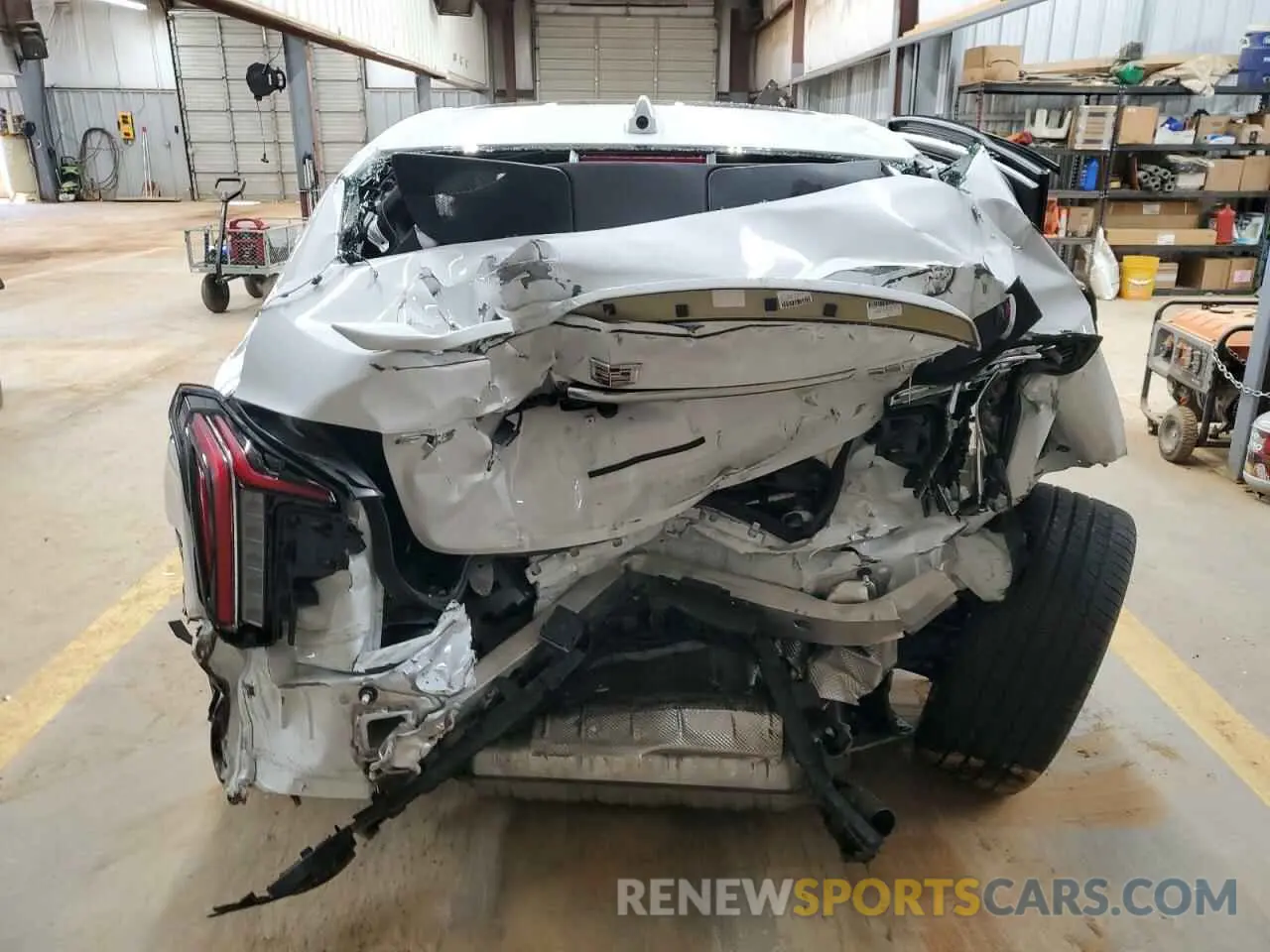 6 fotografías del automóvil dañado 1G6DP5RK9R0108857 CADILLAC CT5 2024