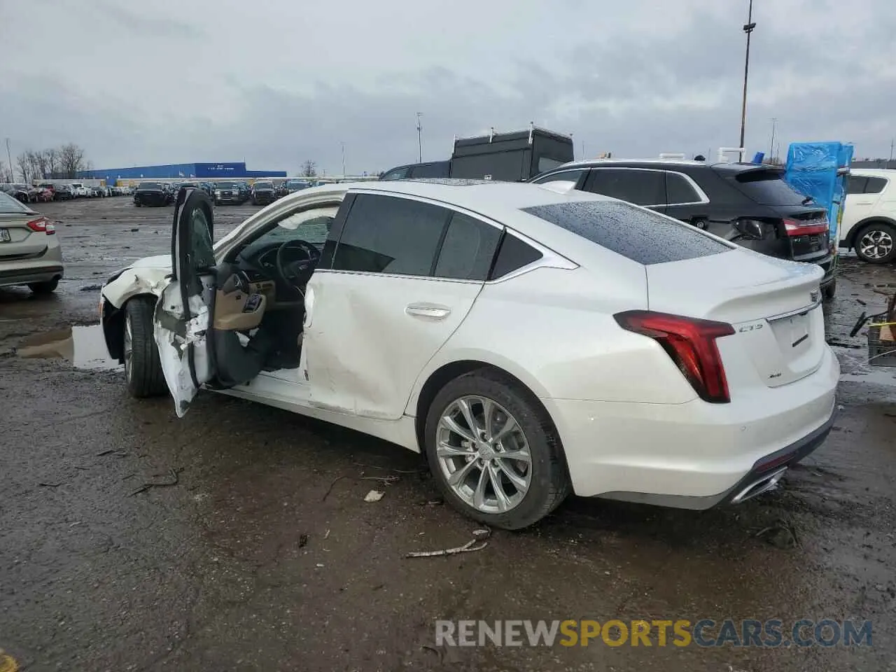 2 fotografías del automóvil dañado 1G6DT5RK4R0103934 CADILLAC CT5 2024