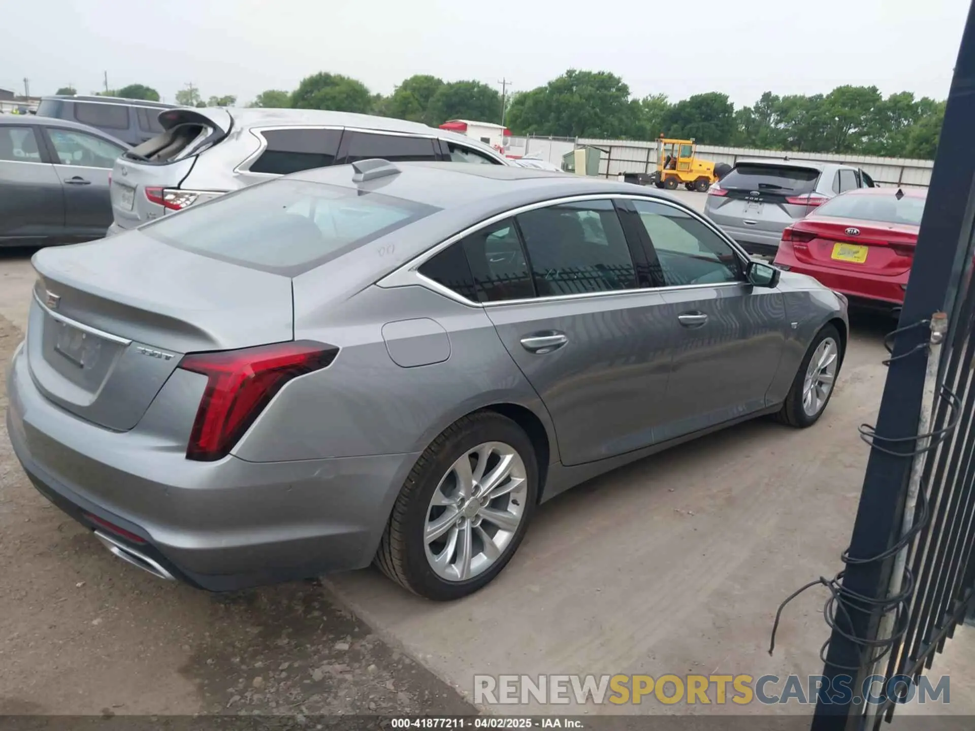 13 fotografías del automóvil dañado 1G6DN5RK5S0109211 CADILLAC CT5 2025