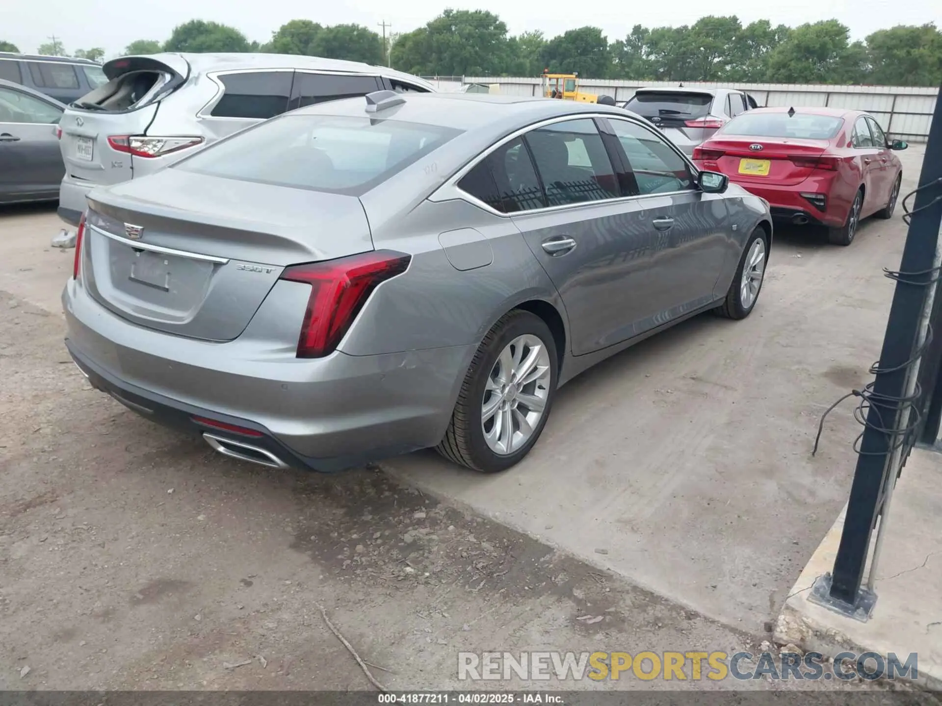 4 fotografías del automóvil dañado 1G6DN5RK5S0109211 CADILLAC CT5 2025
