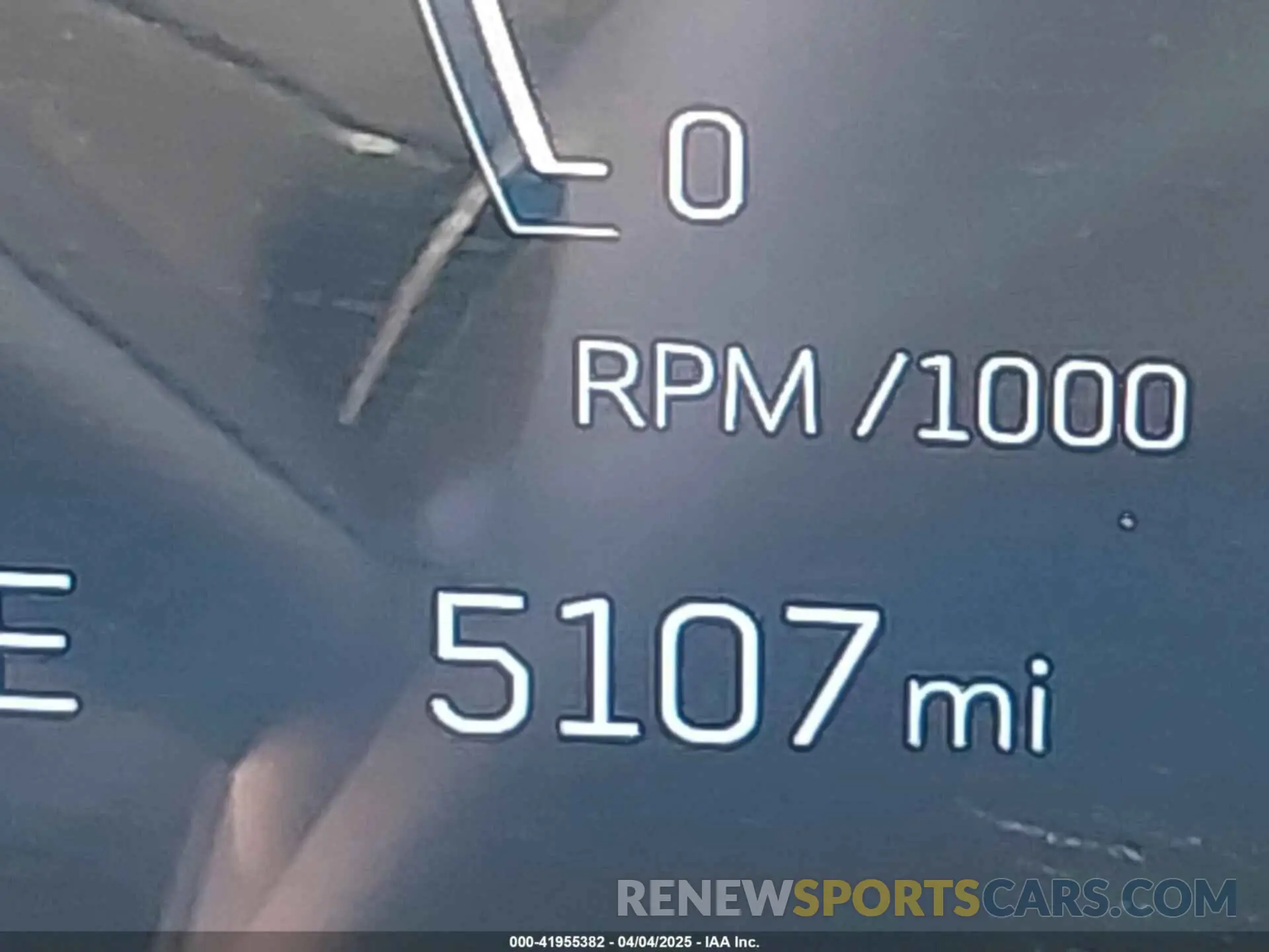 15 fotografías del automóvil dañado 1G6DP5RK0S0109112 CADILLAC CT5 2025