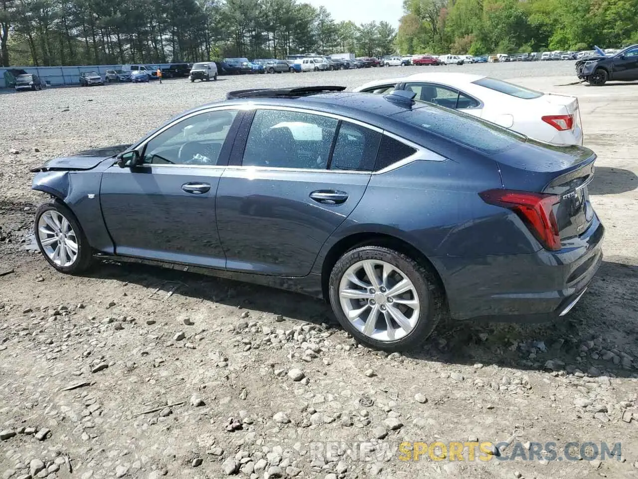 2 fotografías del automóvil dañado 1G6DS5RK6S0106455 CADILLAC CT5 2025