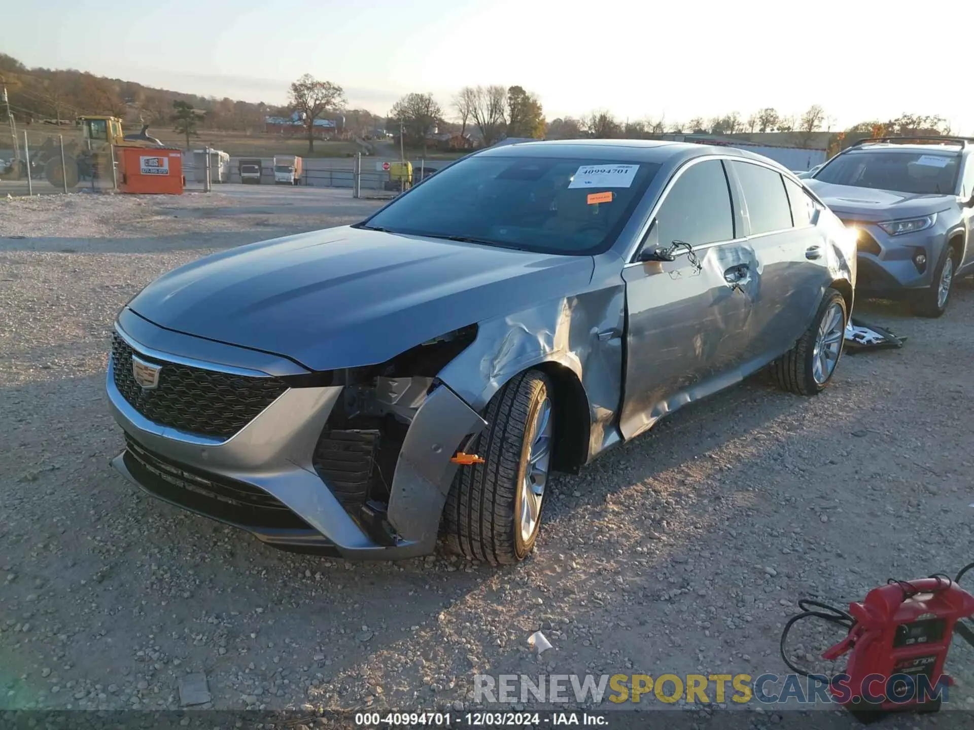 2 fotografías del automóvil dañado 1G6DS5RW8S0101910 CADILLAC CT5 2025