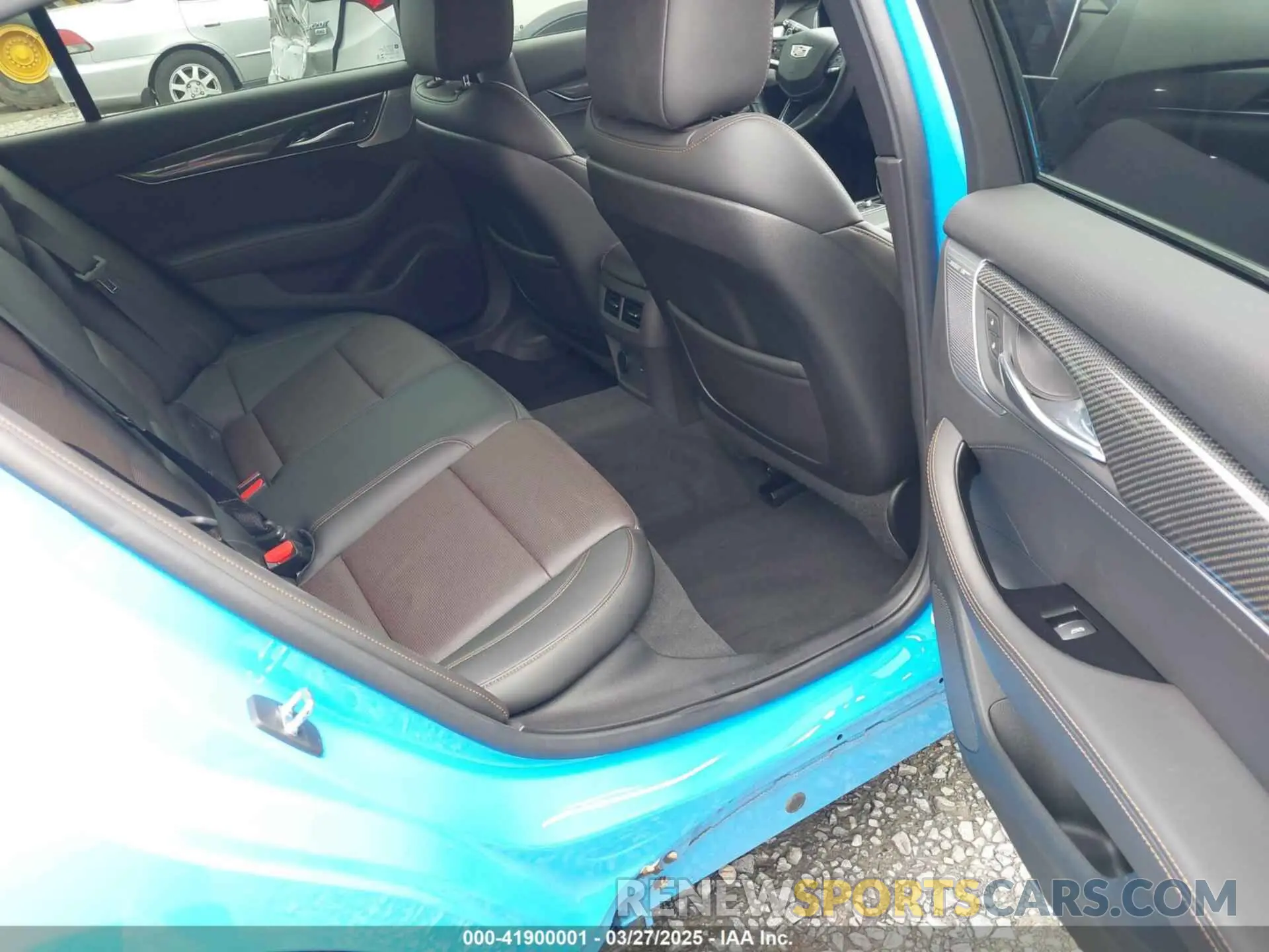 8 fotografías del automóvil dañado 1G6DV5RW8P0118446 CADILLAC CT5-V 2023