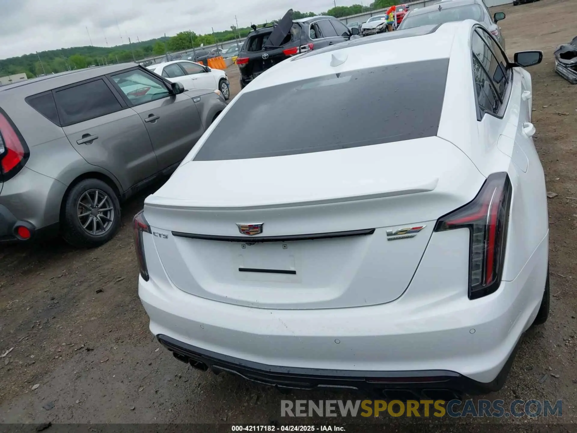 16 fotografías del automóvil dañado 1G6DY5R61P0810684 CADILLAC CT5-V 2023