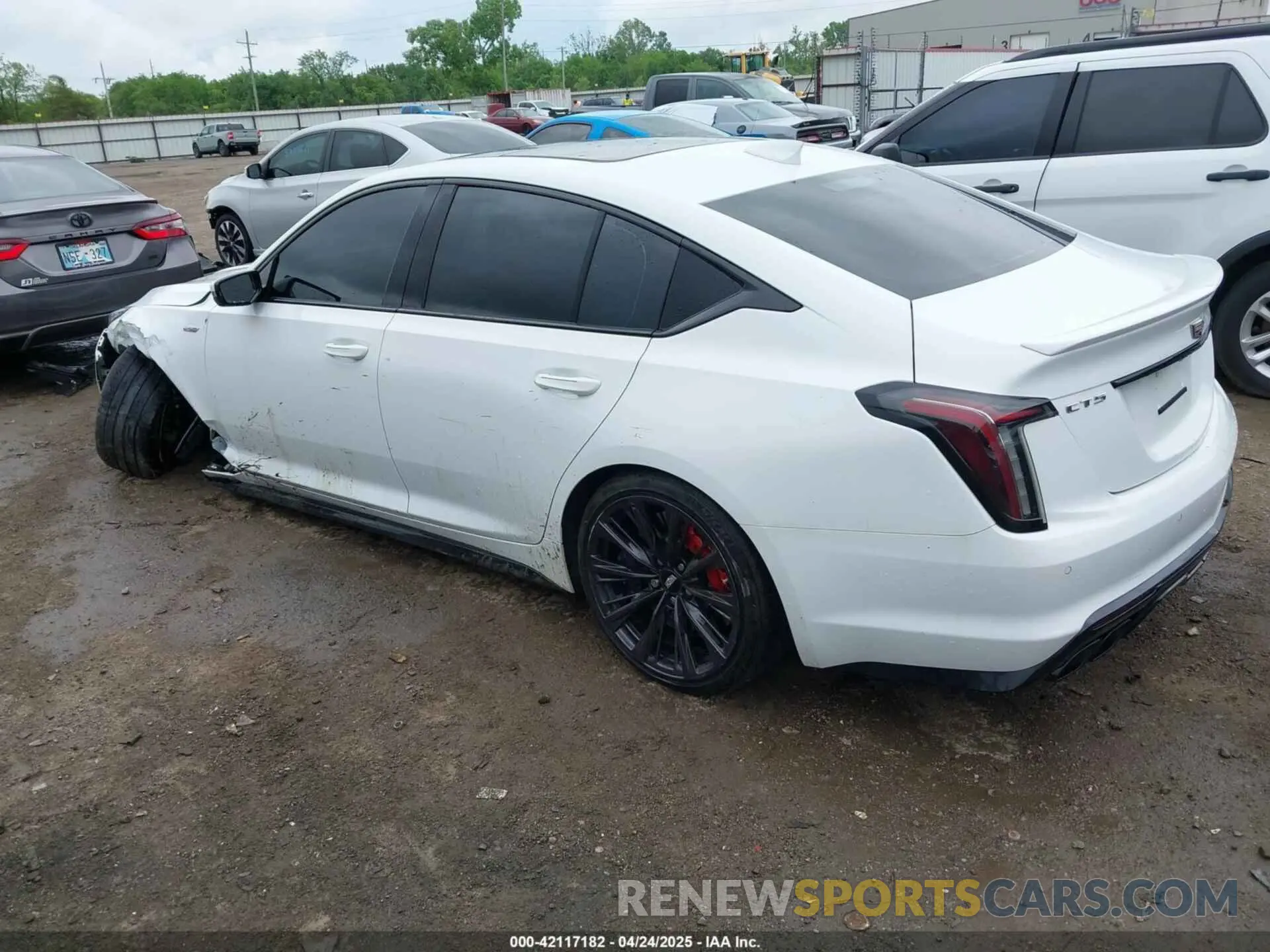 3 fotografías del automóvil dañado 1G6DY5R61P0810684 CADILLAC CT5-V 2023