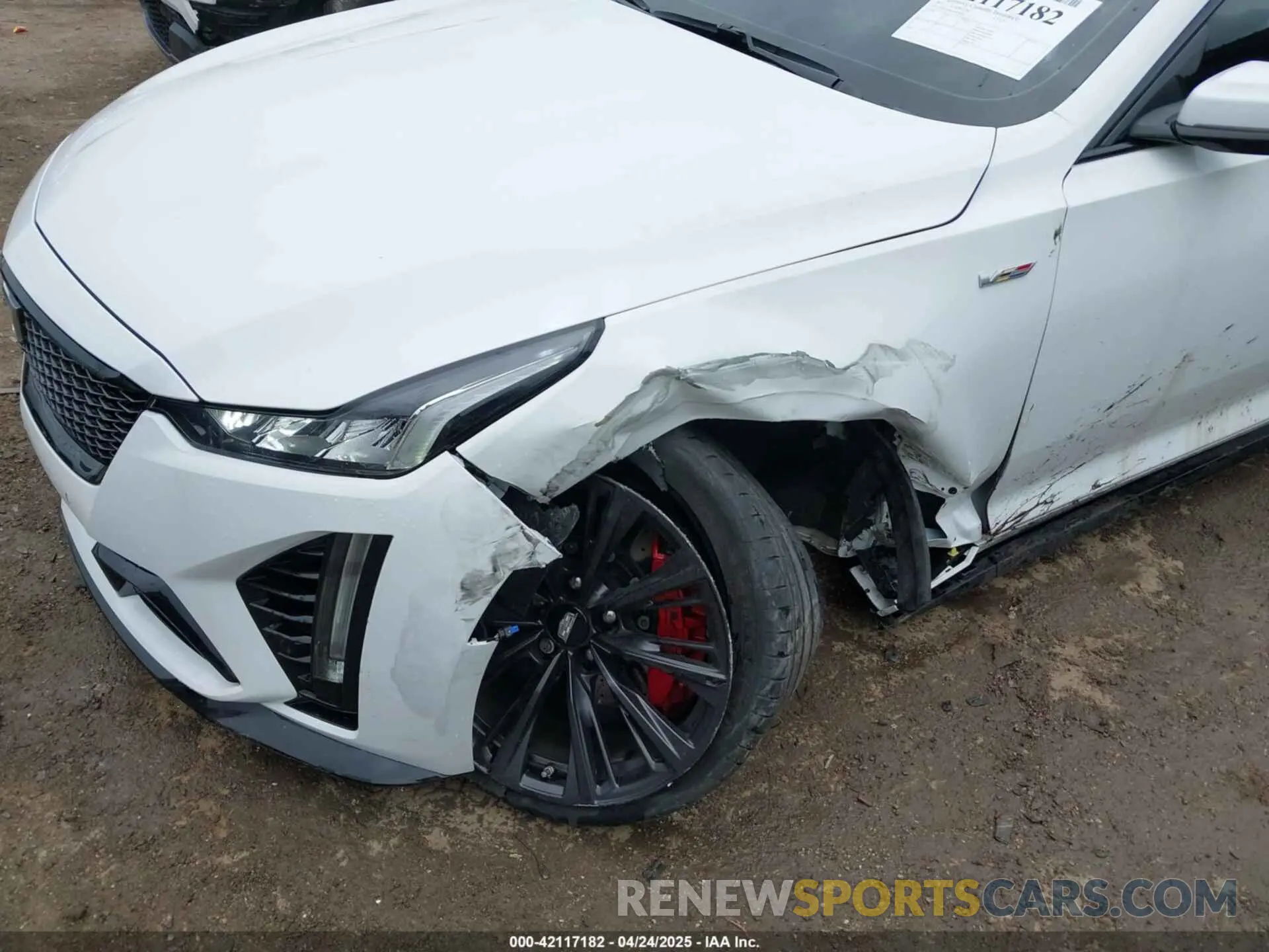 6 fotografías del automóvil dañado 1G6DY5R61P0810684 CADILLAC CT5-V 2023
