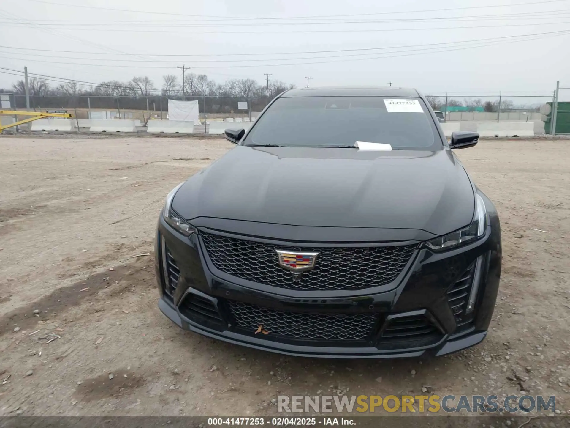12 fotografías del automóvil dañado 1G6D25R60R0860917 CADILLAC CT5-V 2024