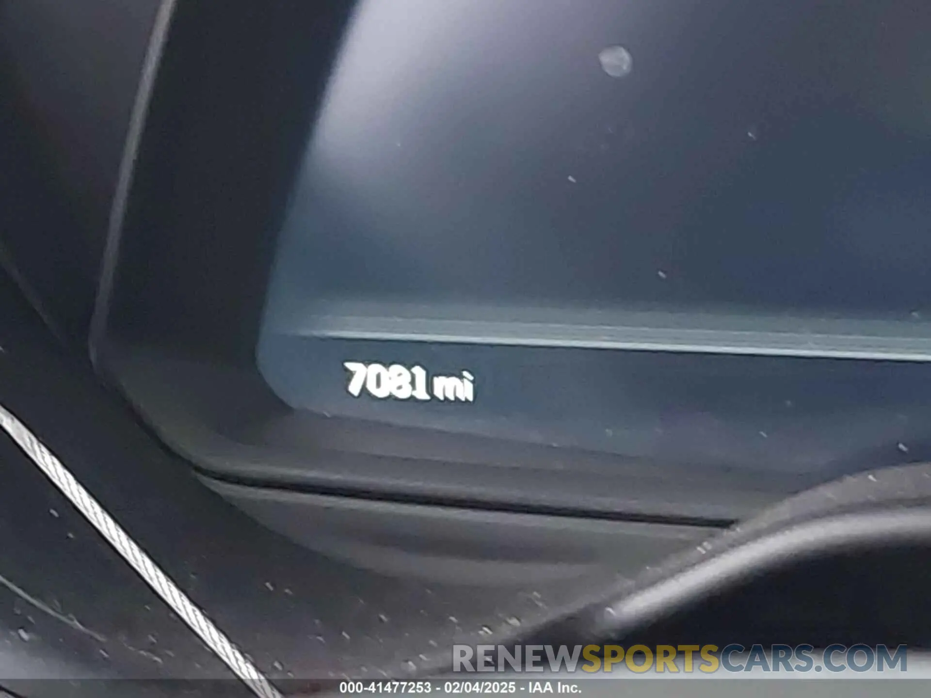 15 fotografías del automóvil dañado 1G6D25R60R0860917 CADILLAC CT5-V 2024
