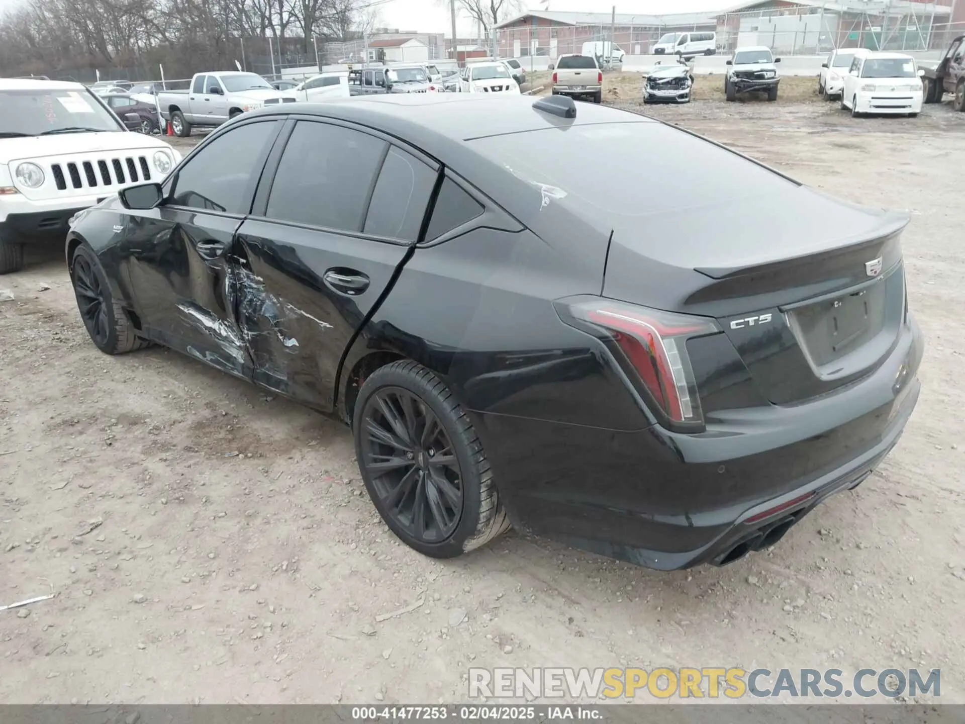3 fotografías del automóvil dañado 1G6D25R60R0860917 CADILLAC CT5-V 2024