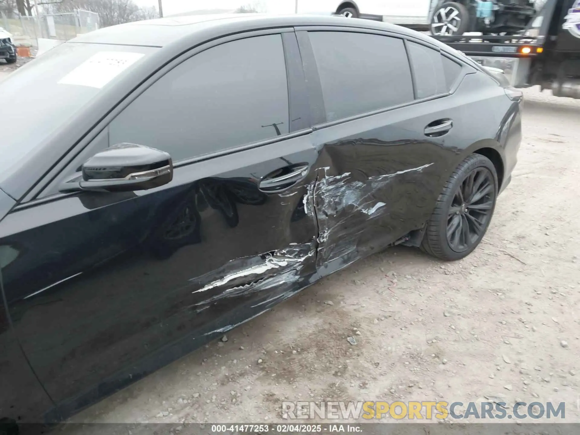 6 fotografías del automóvil dañado 1G6D25R60R0860917 CADILLAC CT5-V 2024