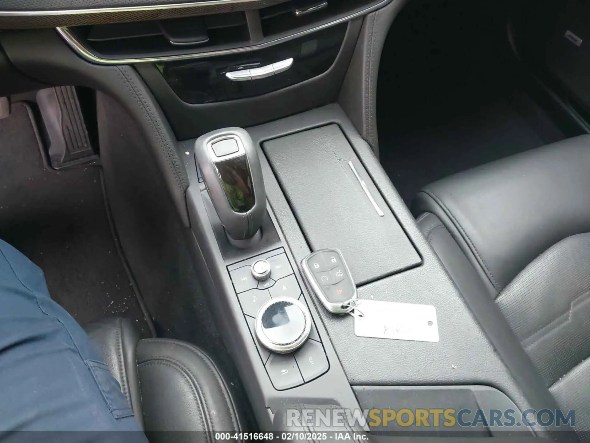 11 fotografías del automóvil dañado 1G6KD5RS9KU133868 CADILLAC CT6 2019