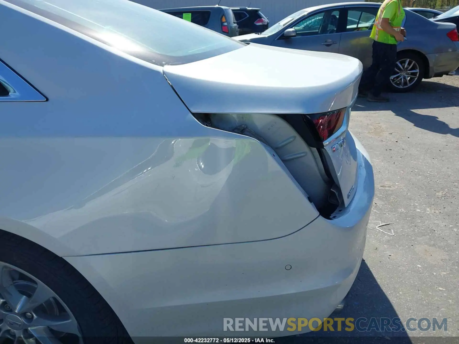 17 fotografías del automóvil dañado 1G6KE5RS0LU100269 CADILLAC CT6 2020
