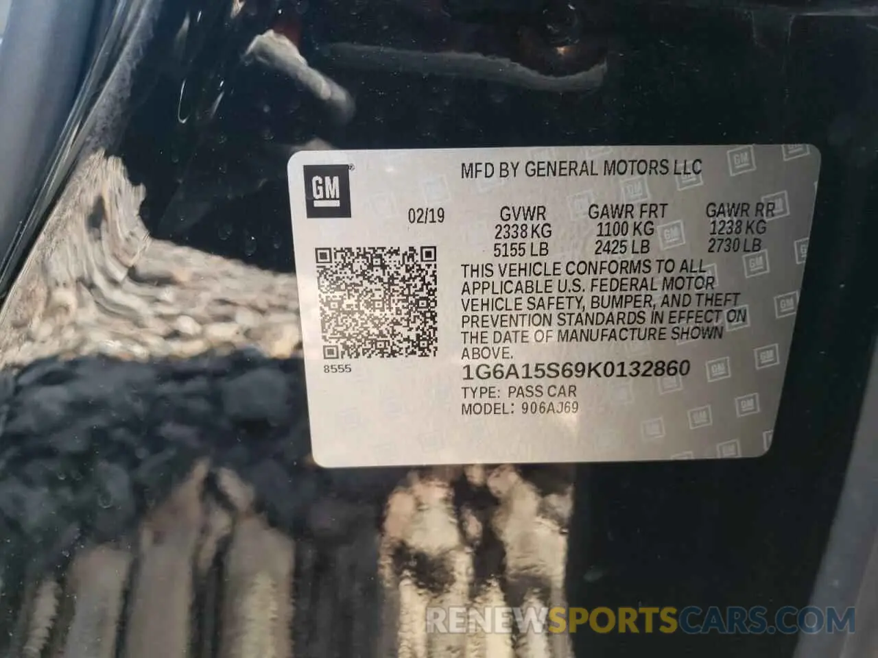 13 fotografías del automóvil dañado 1G6A15S69K0132860 CADILLAC CTS 2019