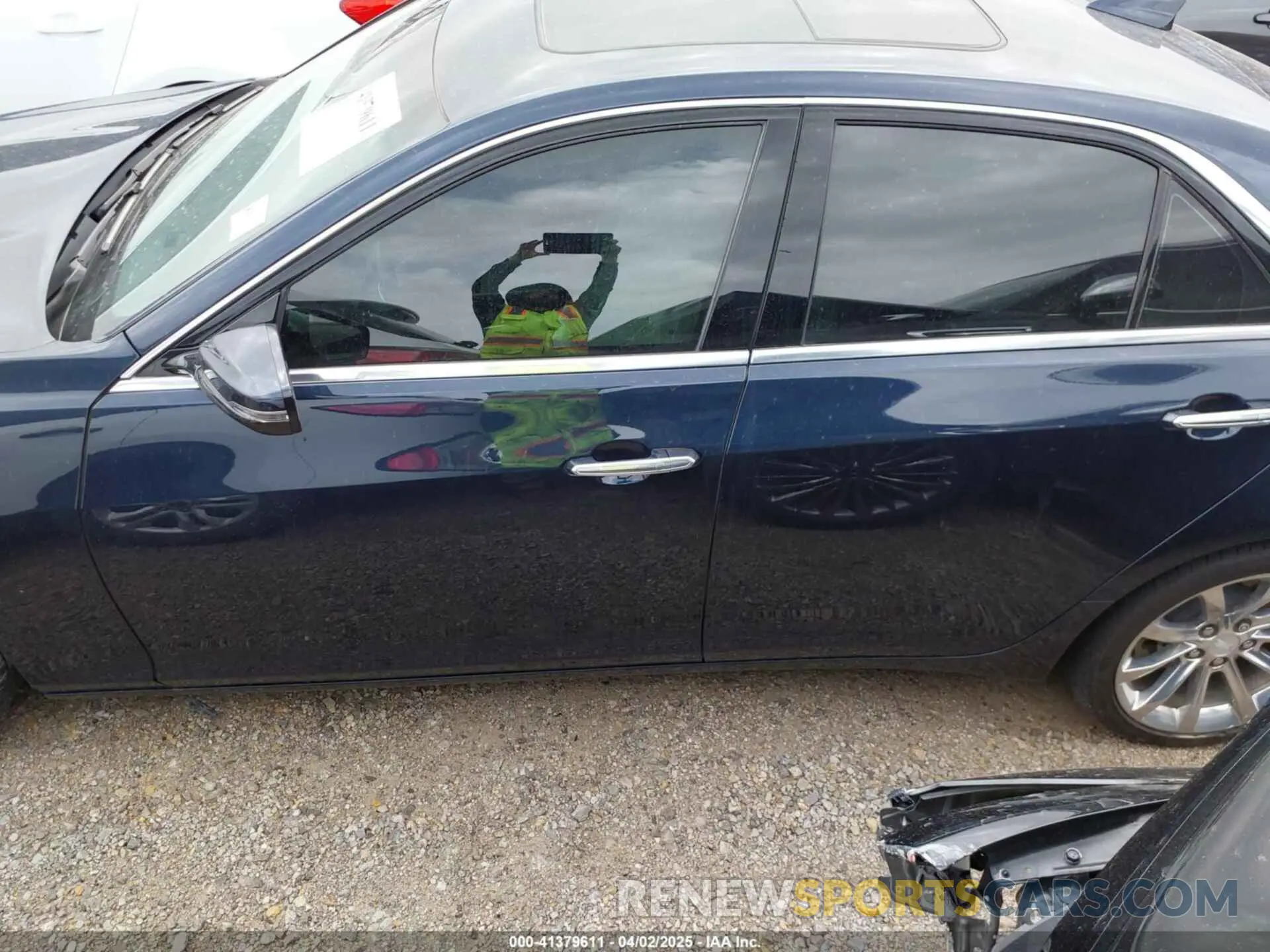 14 fotografías del automóvil dañado 1G6AR5SS7K0102603 CADILLAC CTS 2019