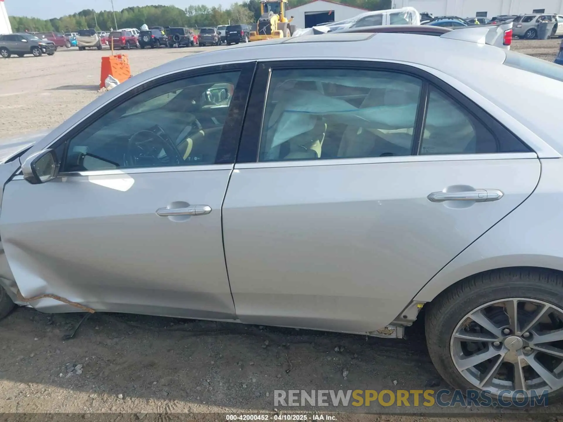 15 fotografías del automóvil dañado 1G6AR5SSXK0101168 CADILLAC CTS 2019