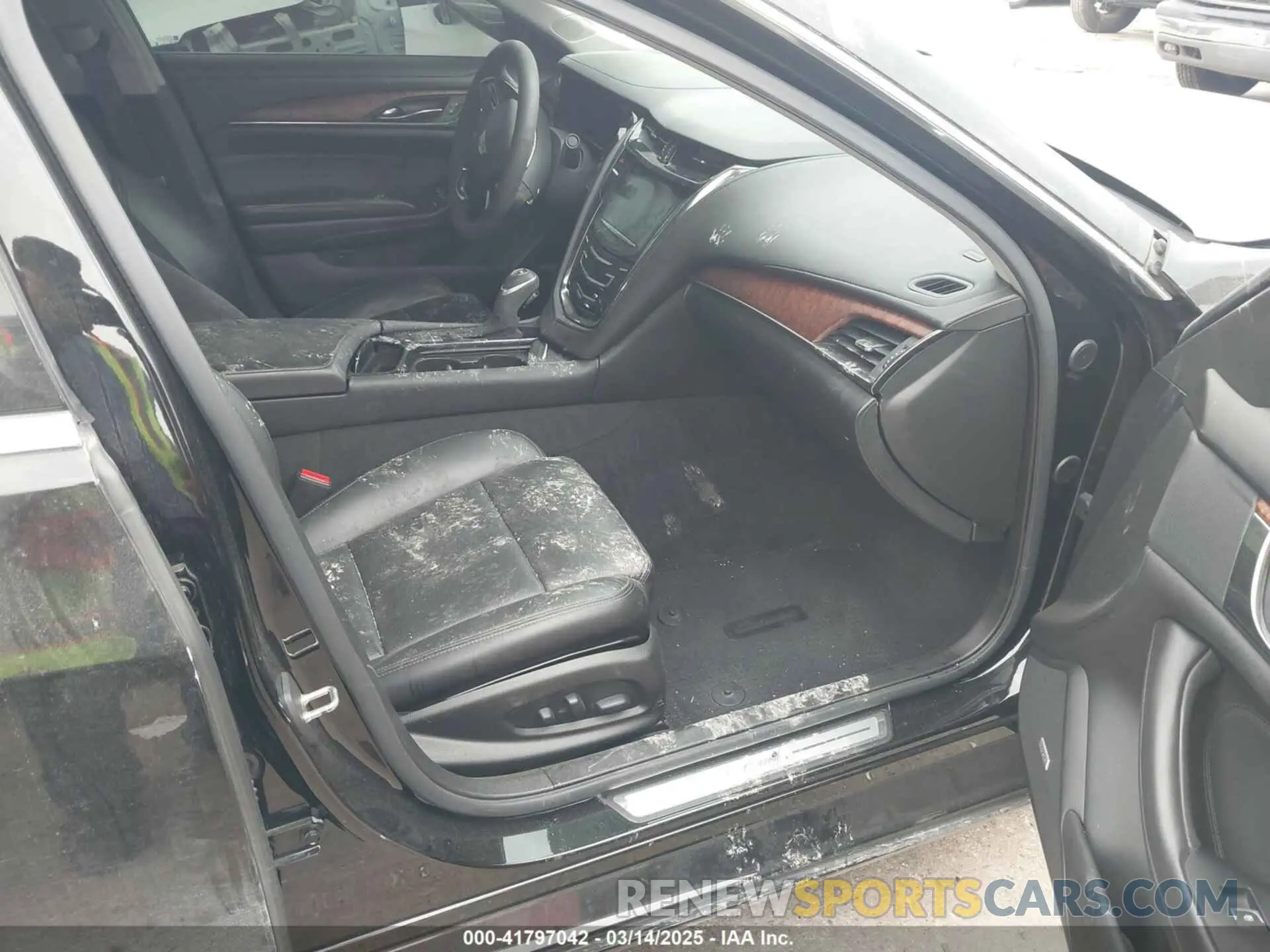 5 fotografías del automóvil dañado 1G6AU5S86K0137118 CADILLAC CTS 2019