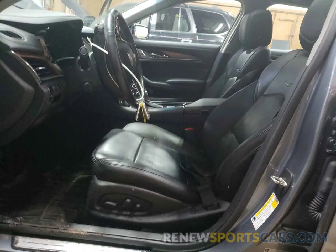 7 fotografías del automóvil dañado 1G6AX5SS5K0121561 CADILLAC CTS 2019