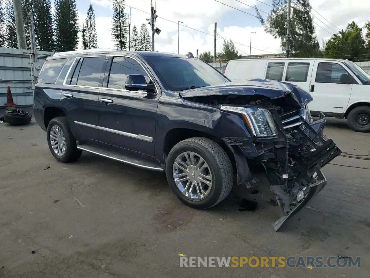 4 fotografías del automóvil dañado 1GYS3AKJ6KR324090 CADILLAC ESCALADE 2019