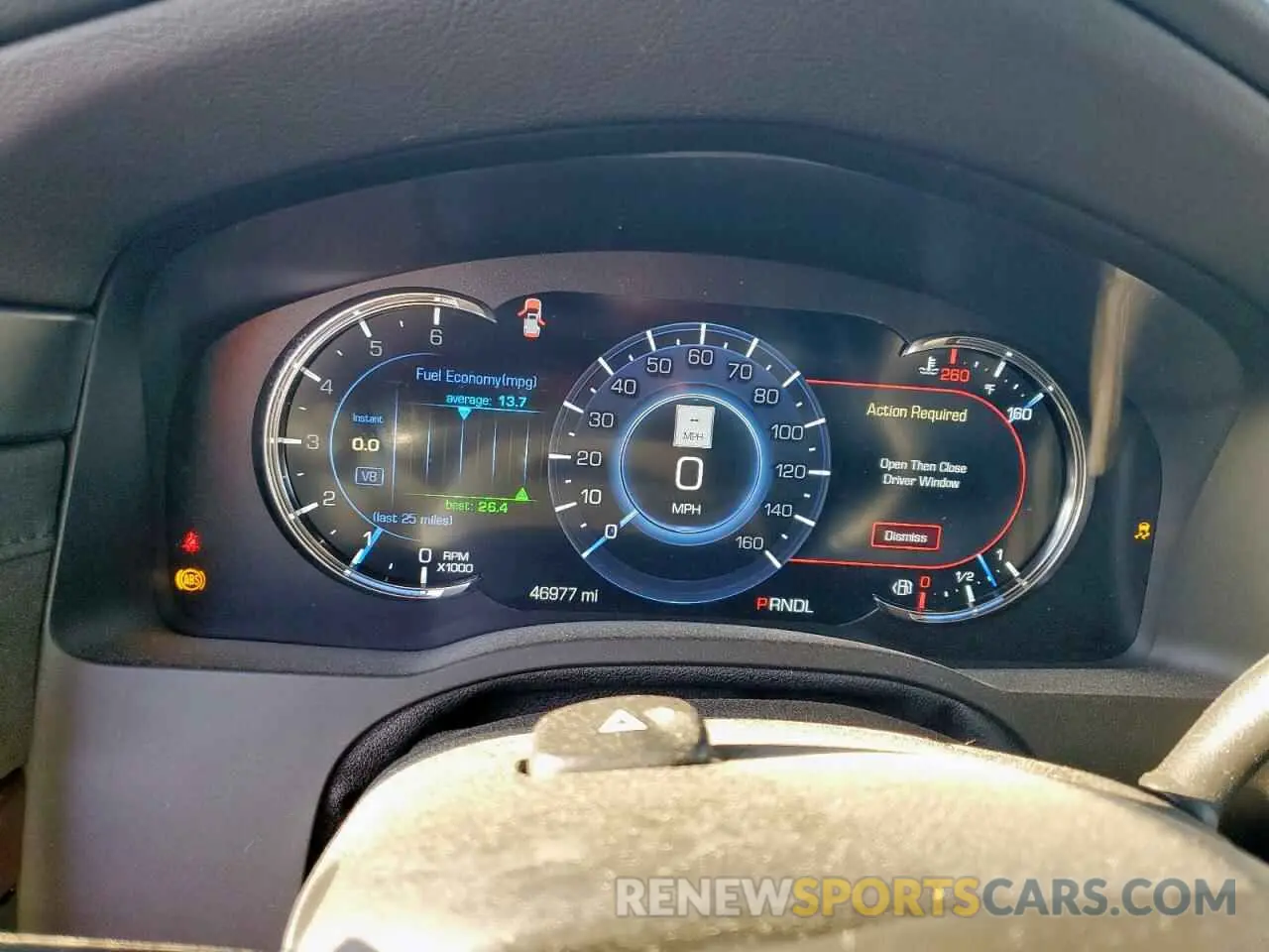 9 fotografías del automóvil dañado 1GYS3BKJ0KR272557 CADILLAC ESCALADE 2019