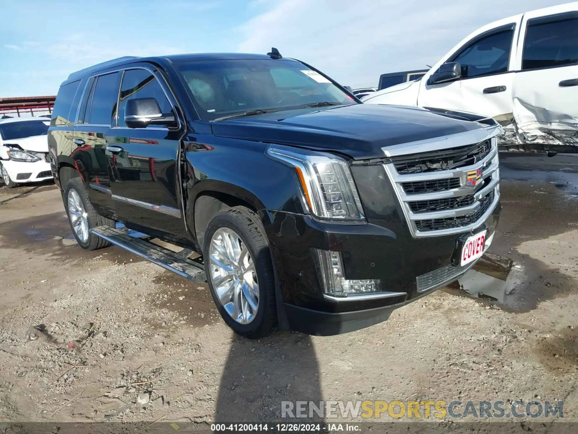 1 fotografías del automóvil dañado 1GYS3CKJXKR112935 CADILLAC ESCALADE 2019