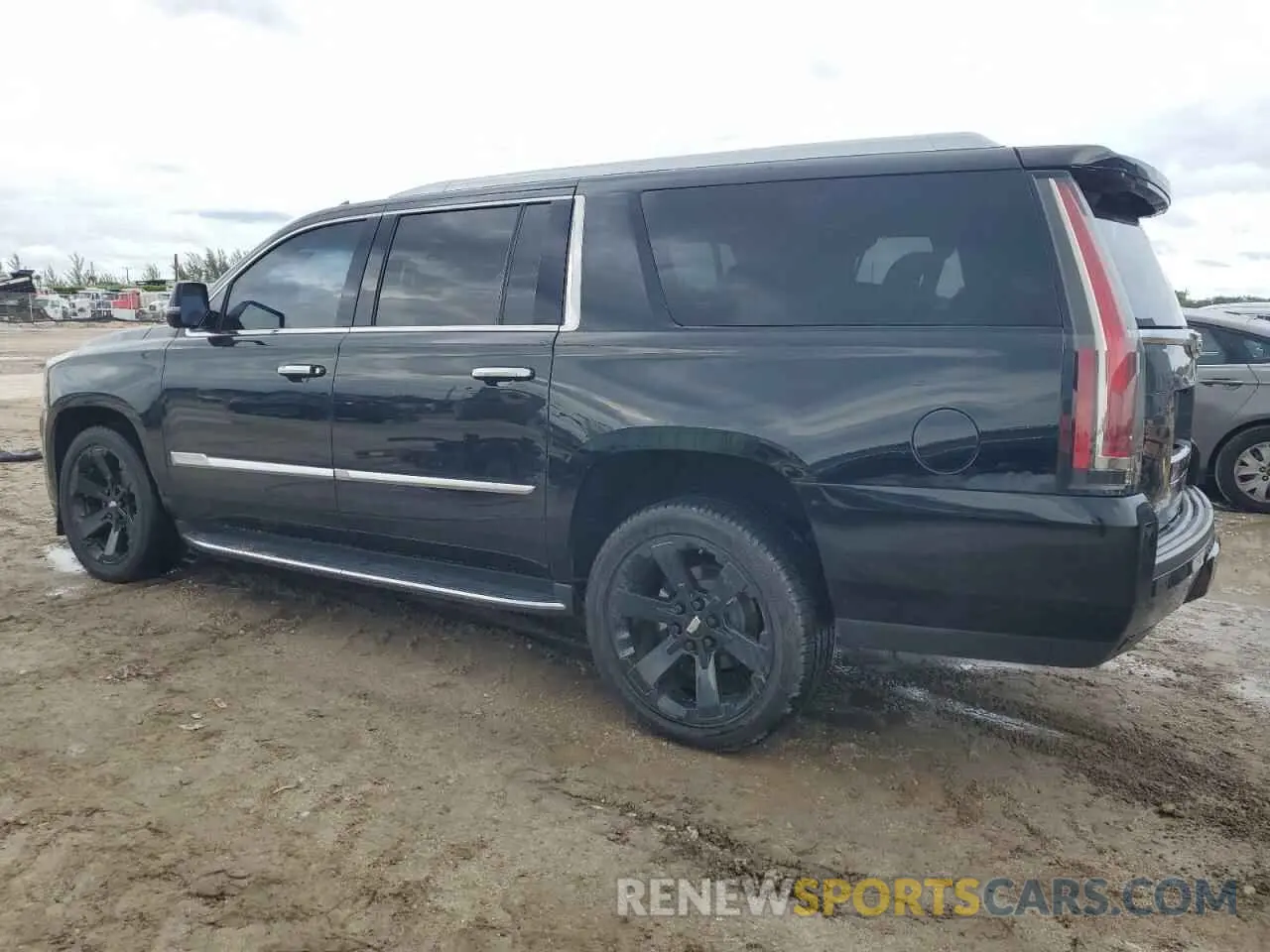 2 fotografías del automóvil dañado 1GYS3HKJ1KR296238 CADILLAC ESCALADE 2019