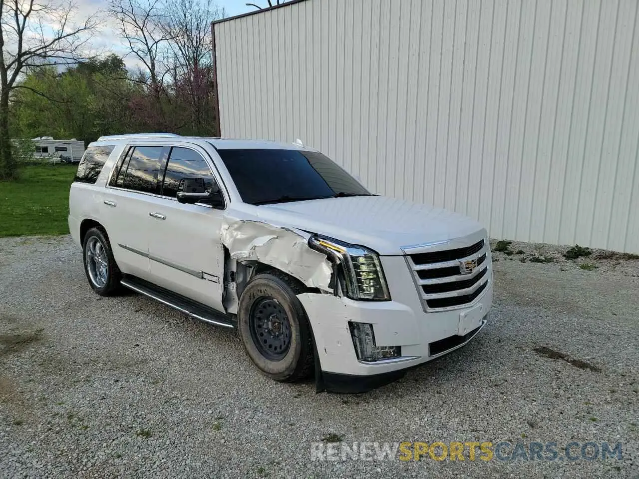 1 fotografías del automóvil dañado 1GYS4CKJ6KR175673 CADILLAC ESCALADE 2019