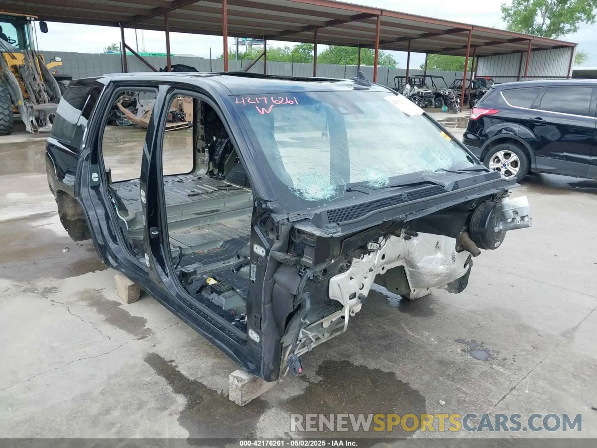1 fotografías del automóvil dañado 1GYS4DKJ2KR331620 CADILLAC ESCALADE 2019