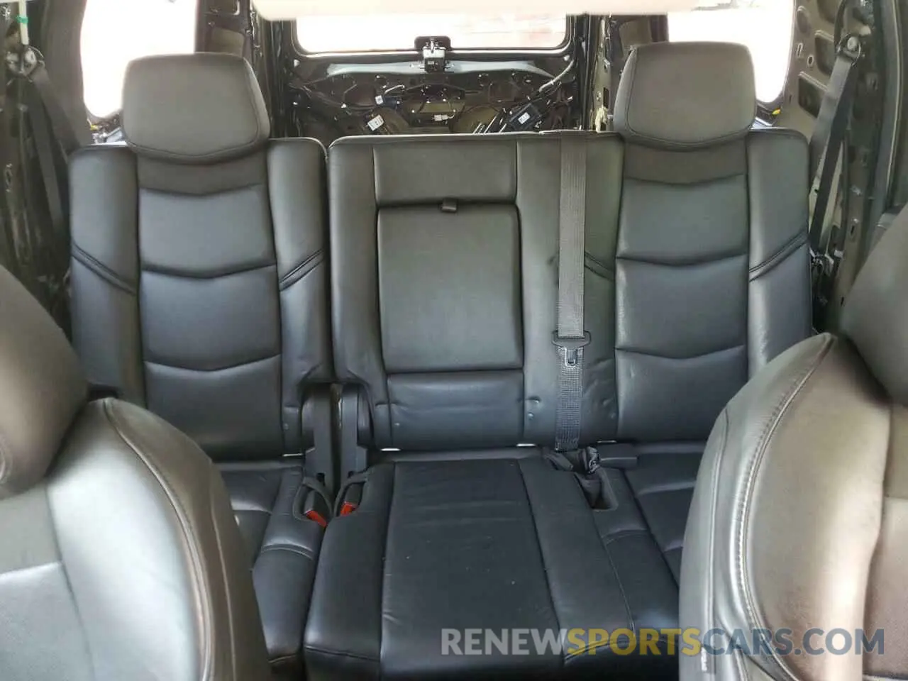 10 fotografías del automóvil dañado 1GYS4JKJ3KR300522 CADILLAC ESCALADE 2019