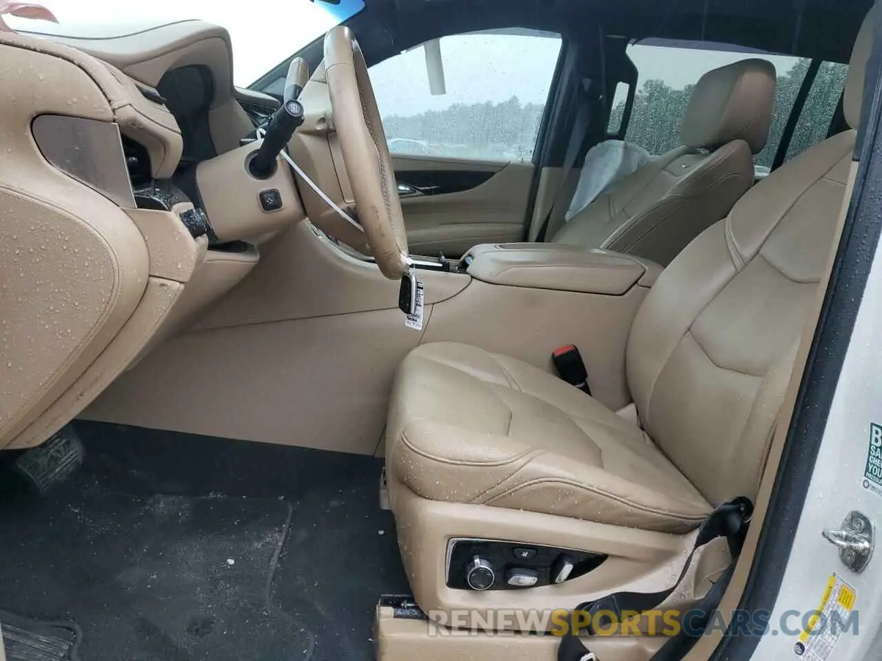 7 fotografías del automóvil dañado 1GYS4KKJ0KR355581 CADILLAC ESCALADE 2019