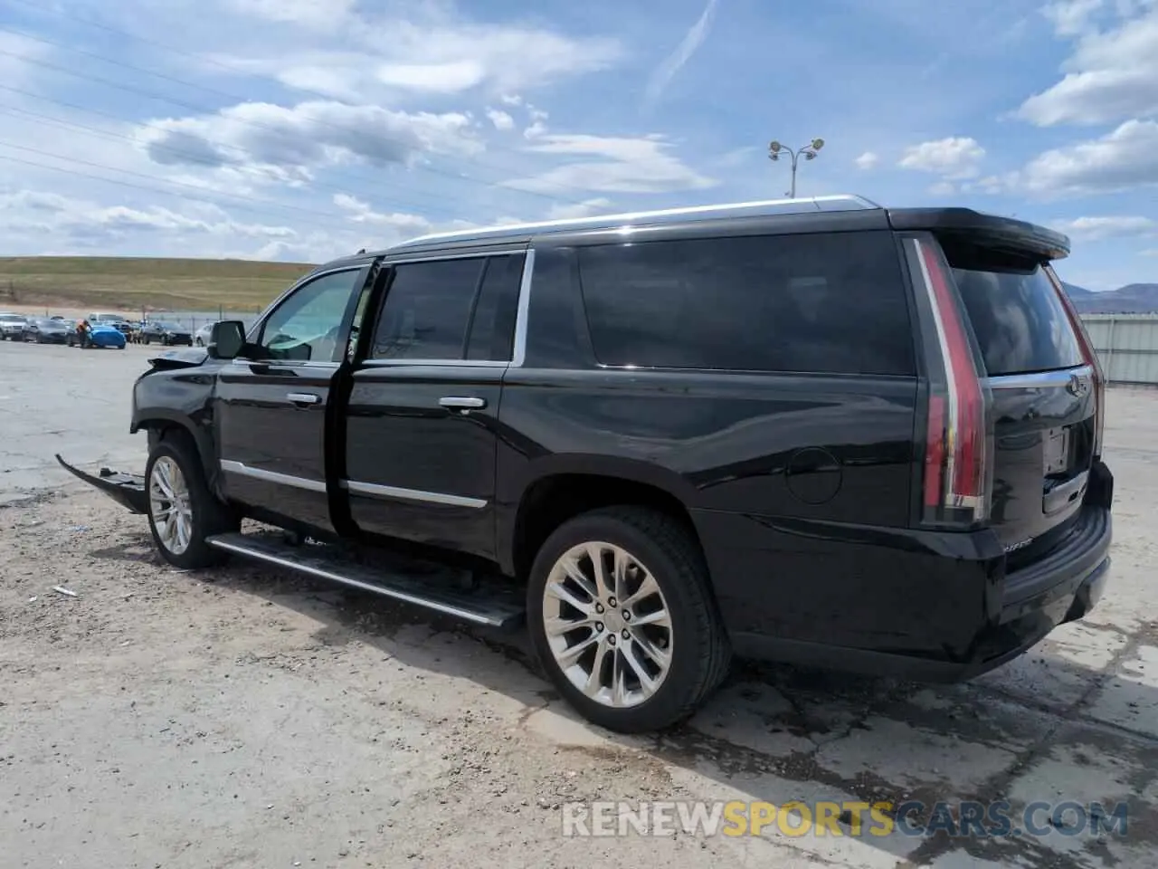 2 fotografías del automóvil dañado 1GYS4KKJ5KR105799 CADILLAC ESCALADE 2019