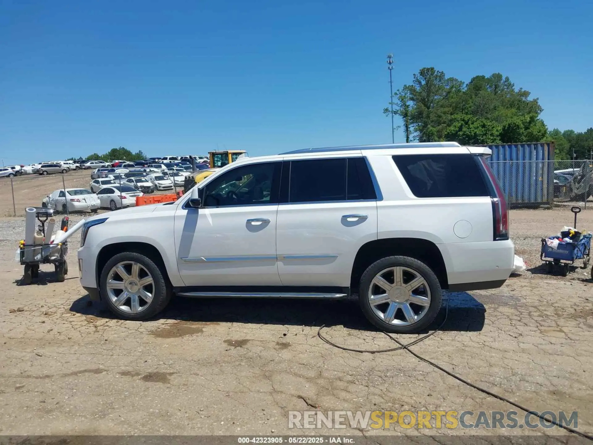 14 fotografías del automóvil dañado 1GYS3BKJ1LR131062 CADILLAC ESCALADE 2020