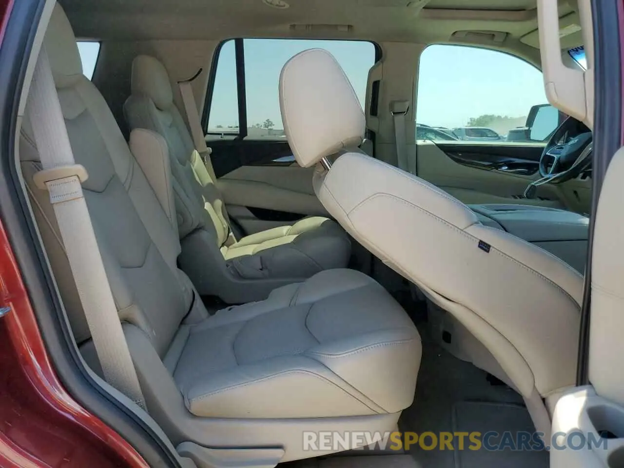 11 fotografías del automóvil dañado 1GYS3CKJ6LR146971 CADILLAC ESCALADE 2020