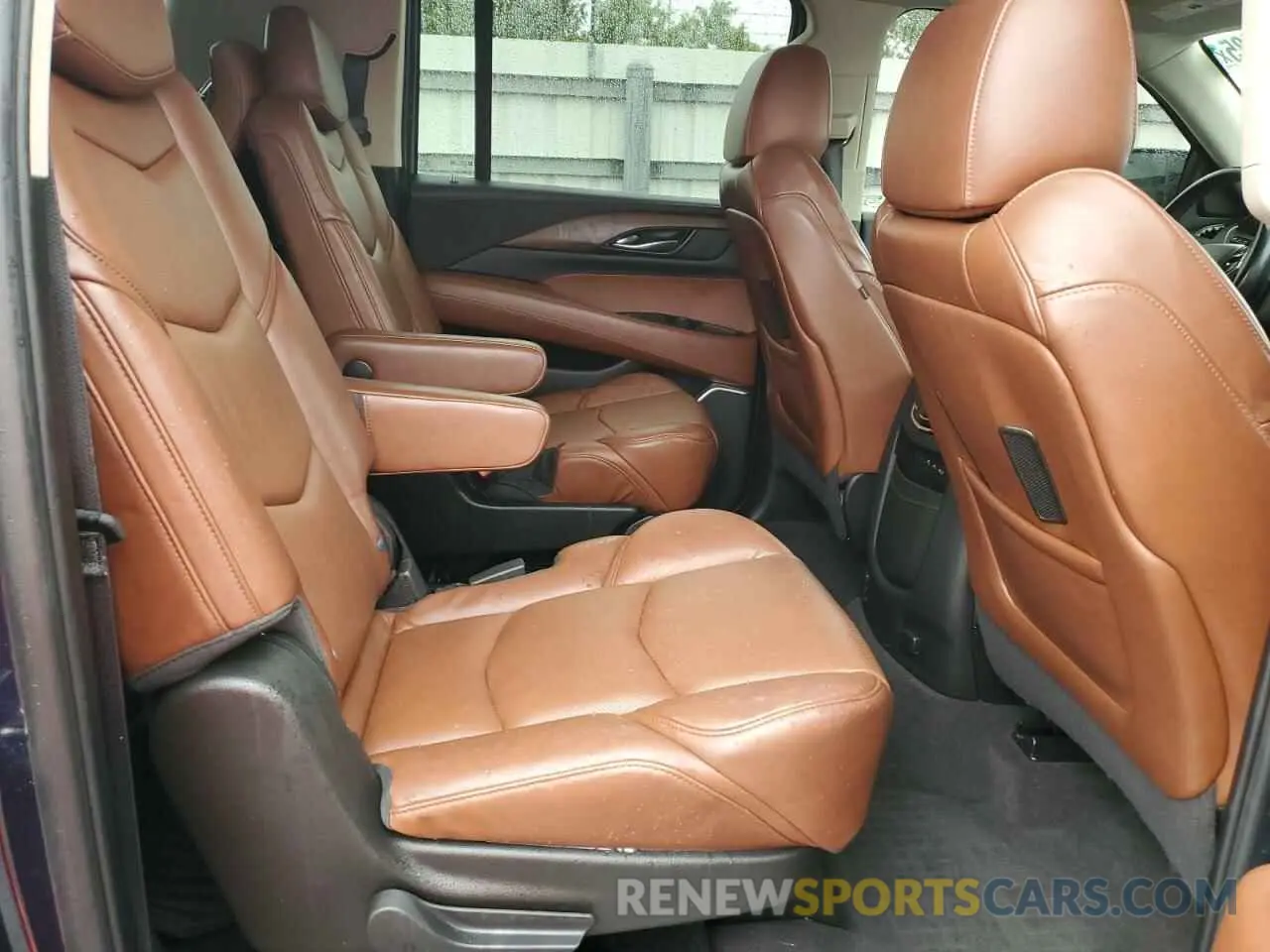 12 fotografías del automóvil dañado 1GYS3HKJ4LR211183 CADILLAC ESCALADE 2020