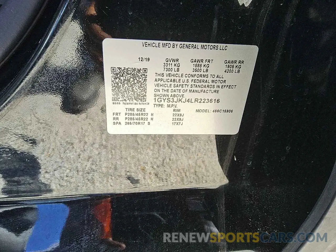 13 fotografías del automóvil dañado 1GYS3JKJ4LR223616 CADILLAC ESCALADE 2020