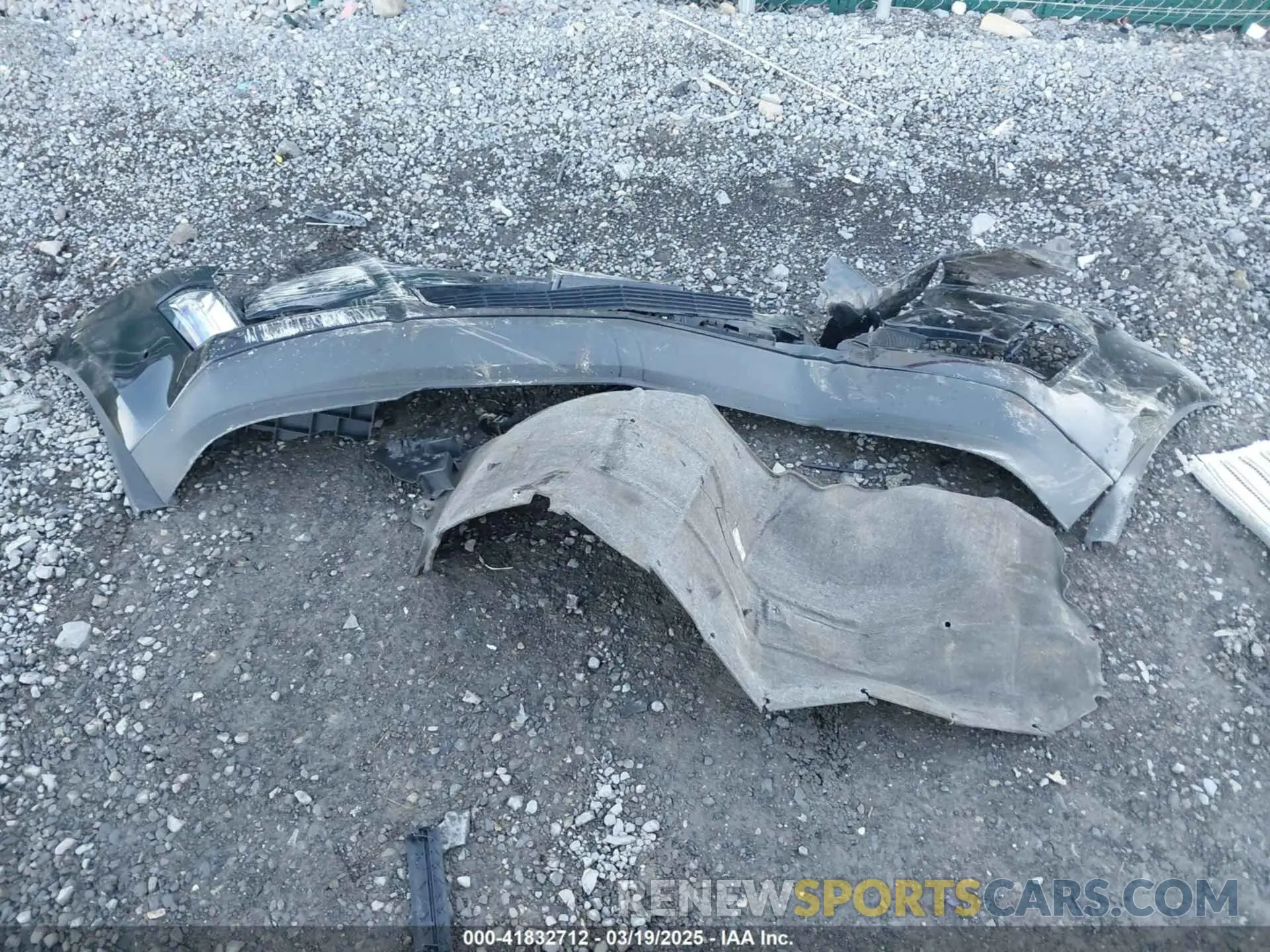11 fotografías del automóvil dañado 1GYS4BKJ4LR240371 CADILLAC ESCALADE 2020