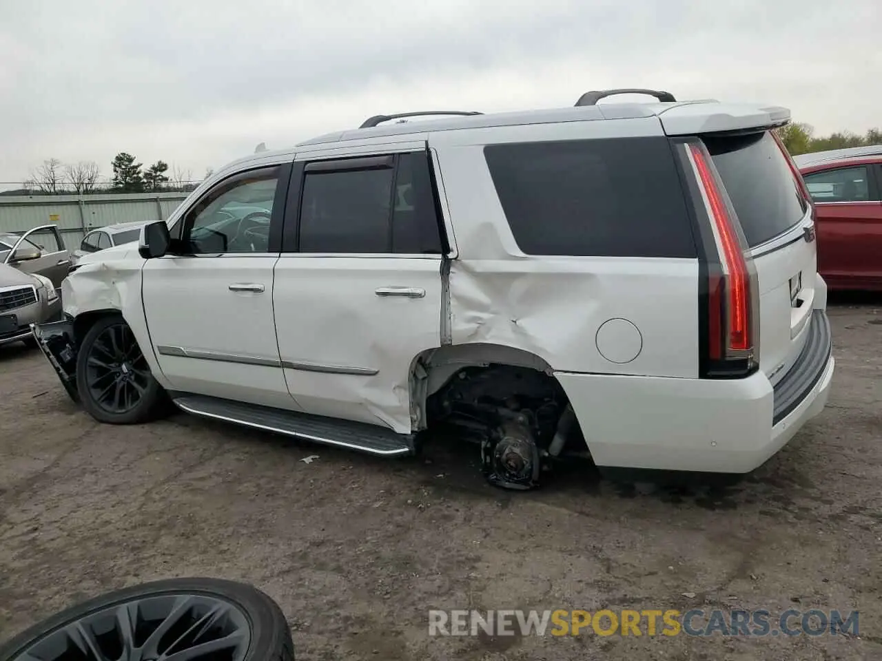 2 fotografías del automóvil dañado 1GYS4BKJ8LR202660 CADILLAC ESCALADE 2020