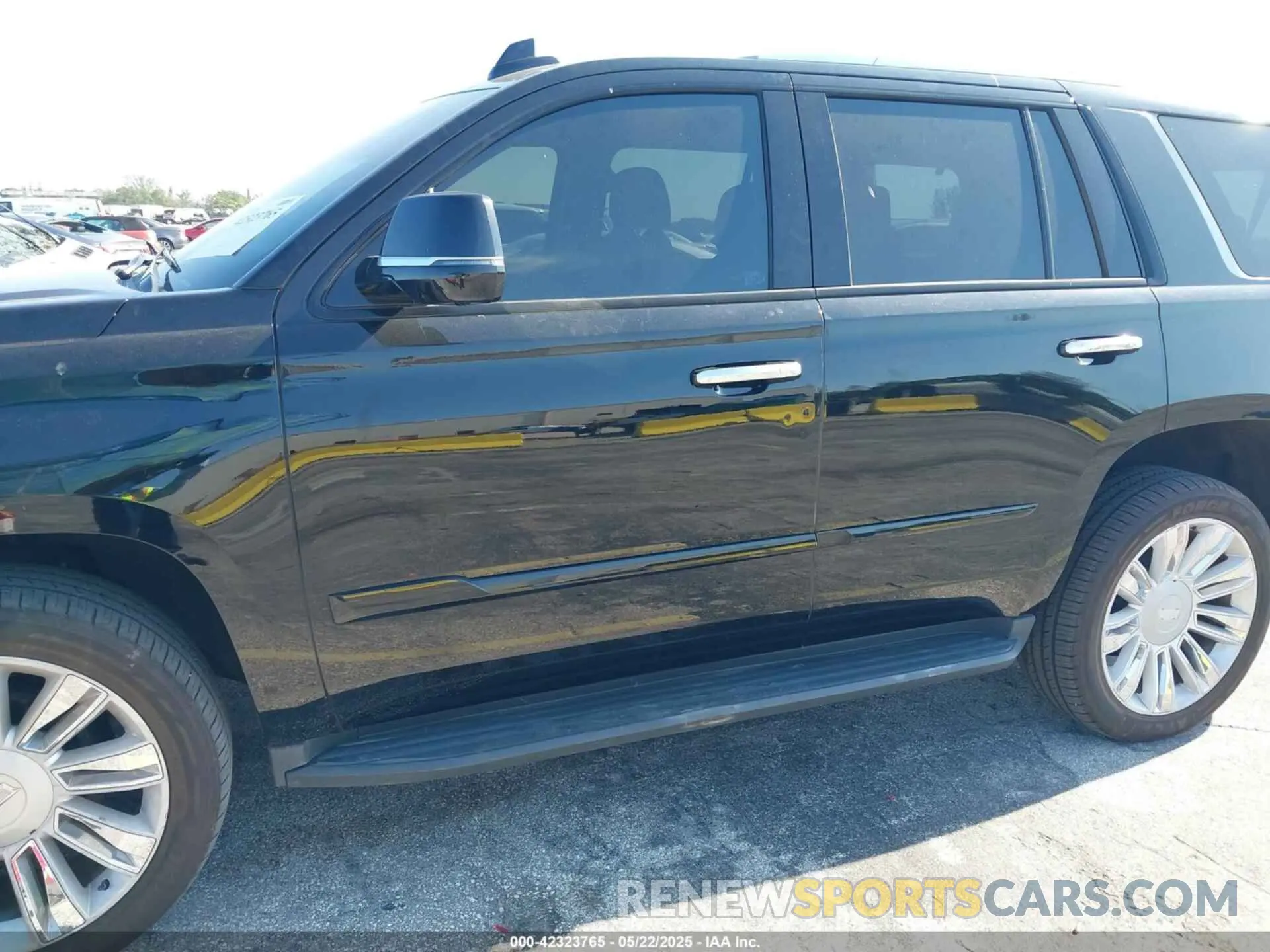 6 fotografías del automóvil dañado 1GYS4BKJ9LR287363 CADILLAC ESCALADE 2020