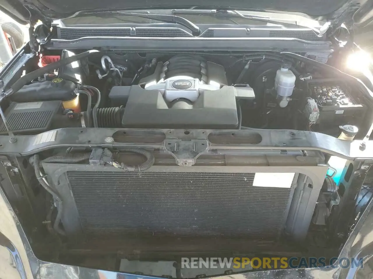 12 fotografías del automóvil dañado 1GYS4CKJ6LR223674 CADILLAC ESCALADE 2020