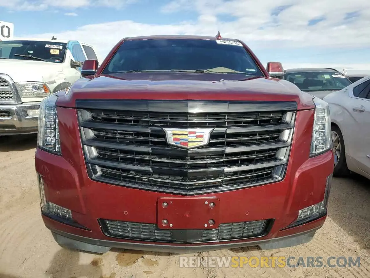 5 fotografías del automóvil dañado 1GYS4DKJ4LR175789 CADILLAC ESCALADE 2020