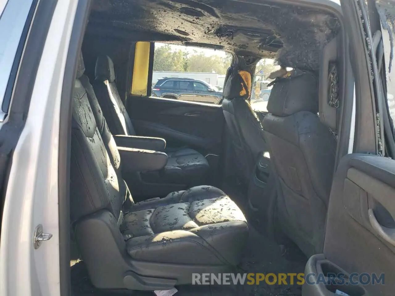 11 fotografías del automóvil dañado 1GYS4KKJ6LR180920 CADILLAC ESCALADE 2020