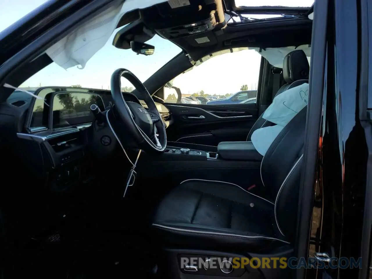 7 fotografías del automóvil dañado 1GYS3FKL4MR482588 CADILLAC ESCALADE 2021