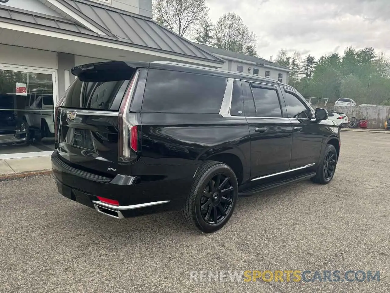 4 fotografías del automóvil dañado 1GYS3MKL5MR365333 CADILLAC ESCALADE 2021