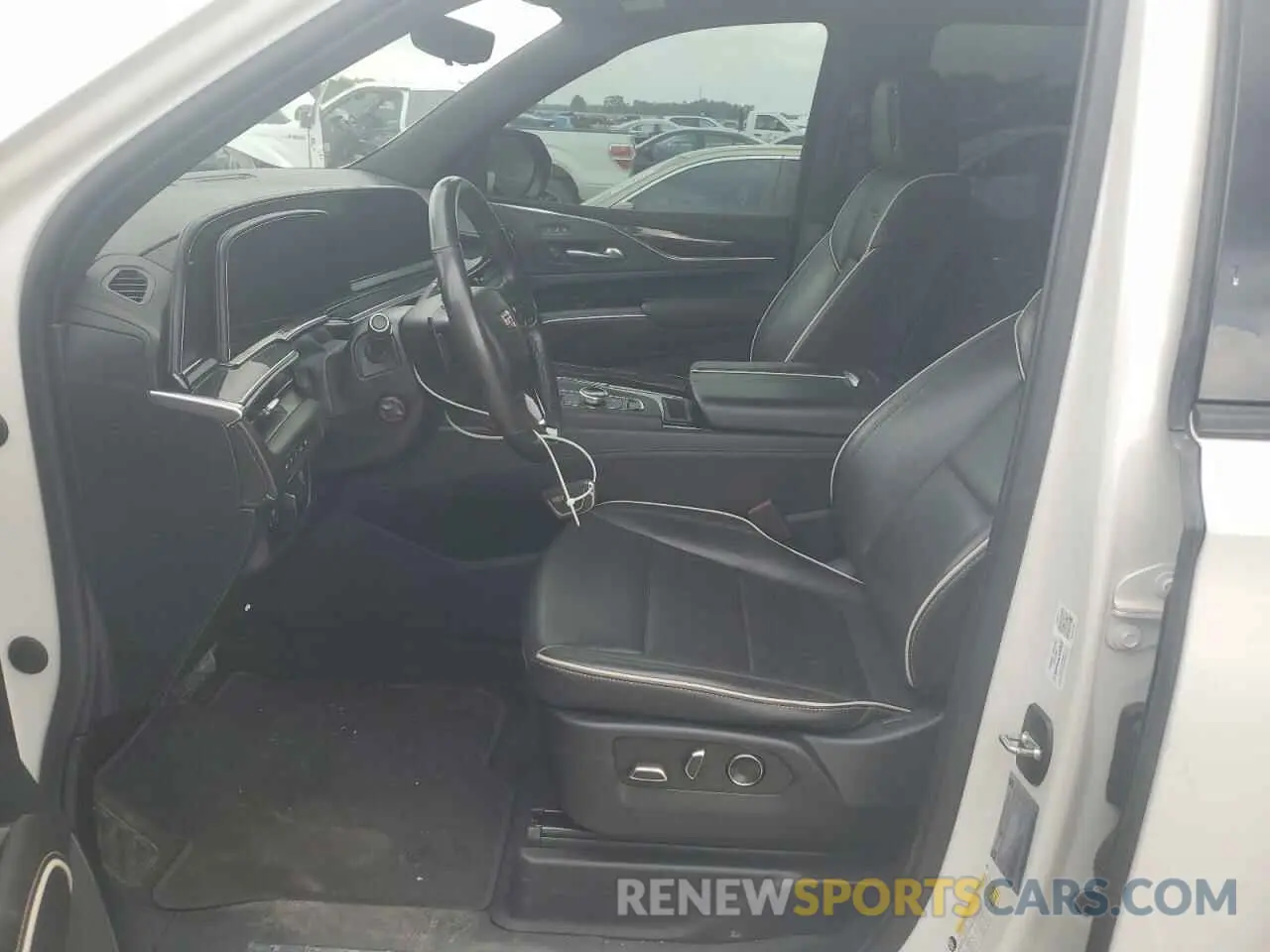 7 fotografías del automóvil dañado 1GYS4EKL3MR445409 CADILLAC ESCALADE 2021
