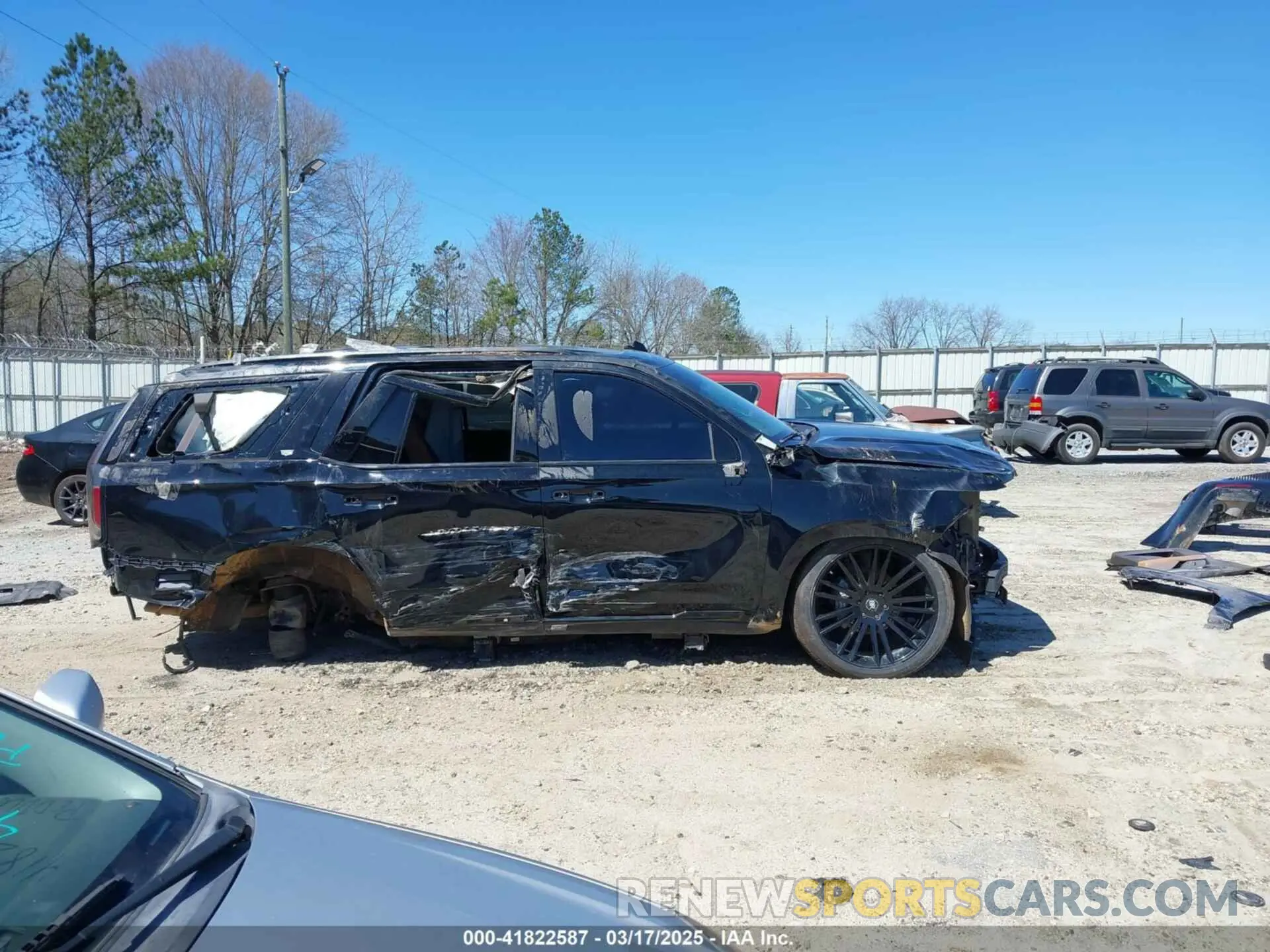 14 fotografías del automóvil dañado 1GYS4FKL0MR236098 CADILLAC ESCALADE 2021