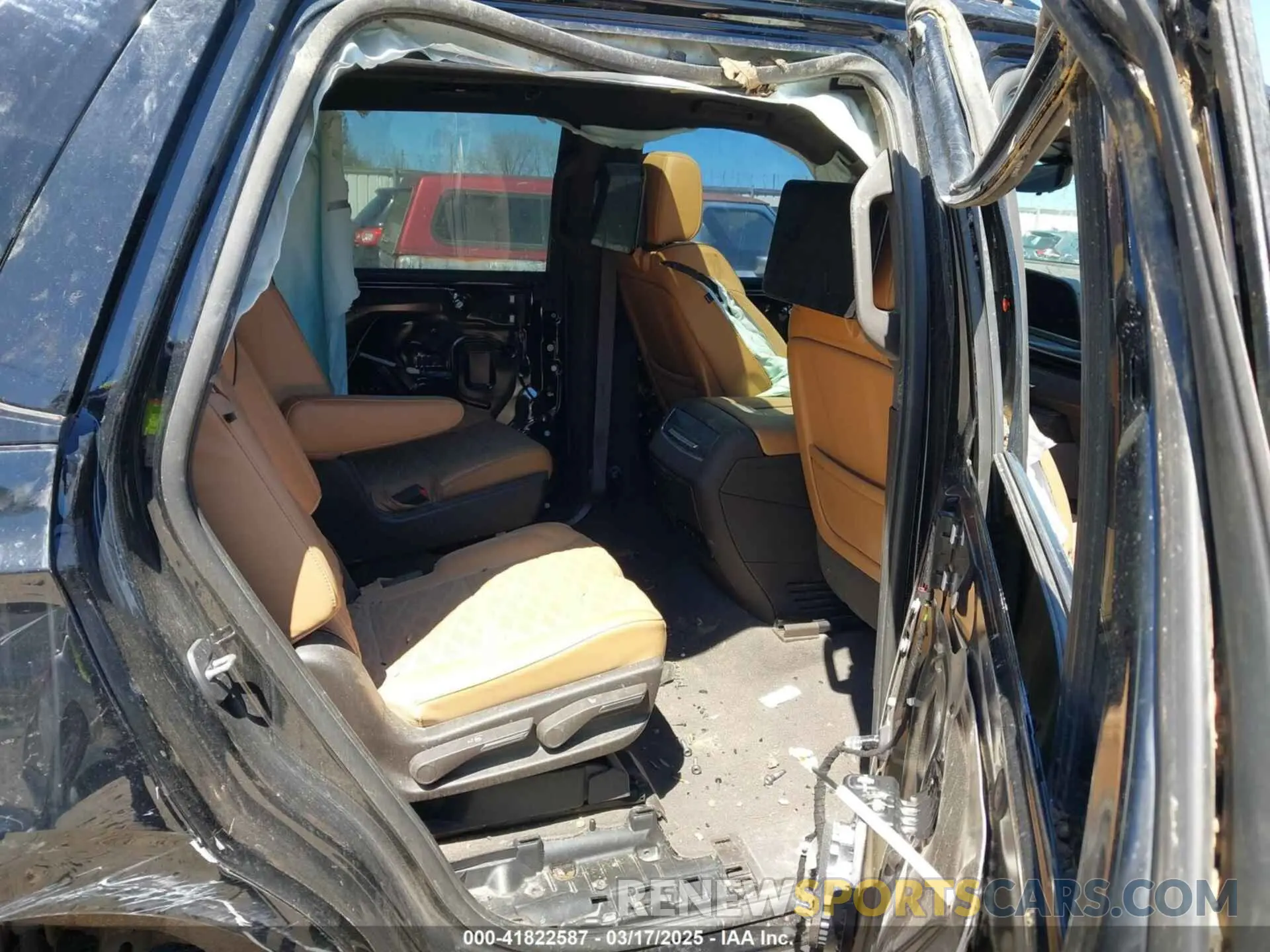 8 fotografías del automóvil dañado 1GYS4FKL0MR236098 CADILLAC ESCALADE 2021