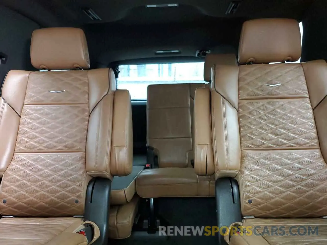 10 fotografías del automóvil dañado 1GYS4FKL9MR185572 CADILLAC ESCALADE 2021